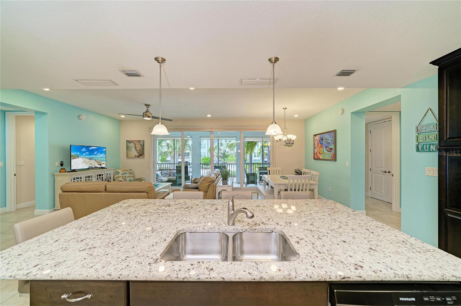 391 ARUBA CIR #101 — photo 36