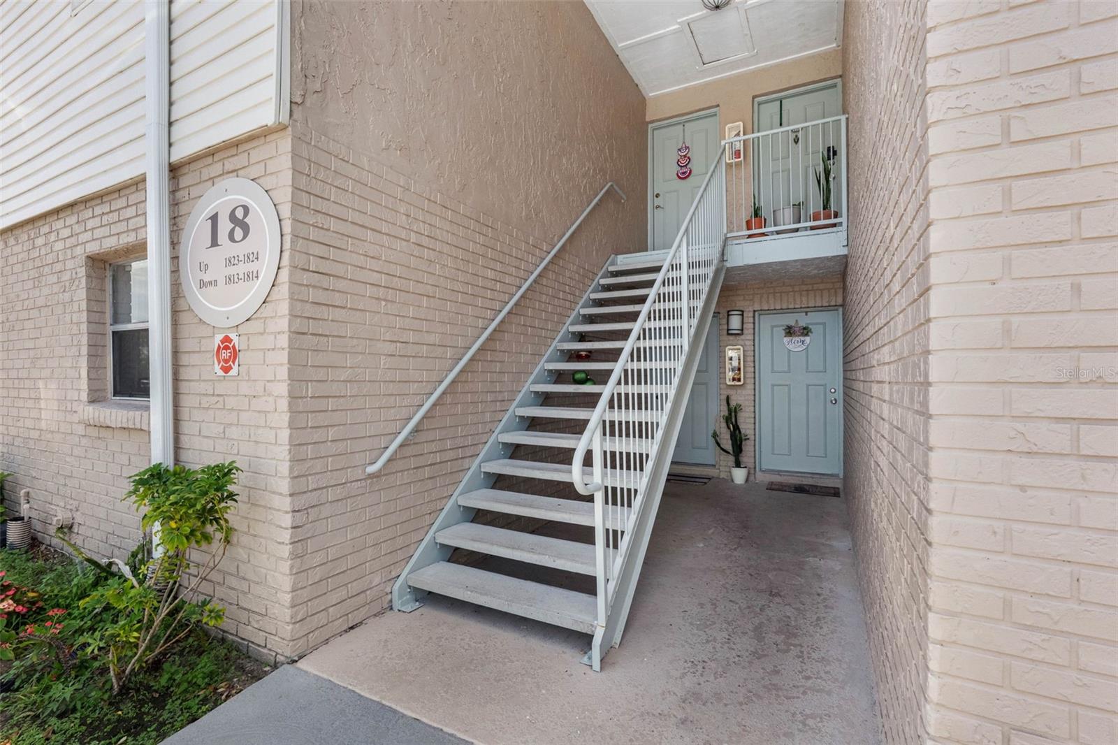 7210 N MANHATTAN AVE #1813 — photo 3