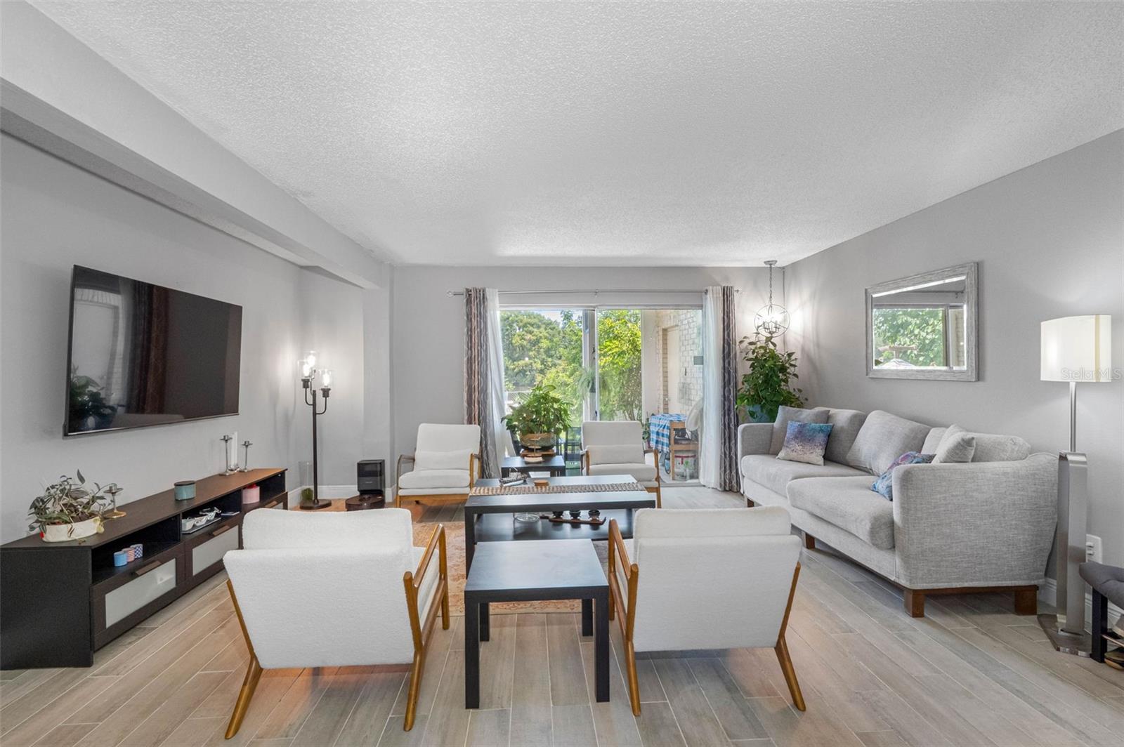 7210 N MANHATTAN AVE #1813 — photo 5