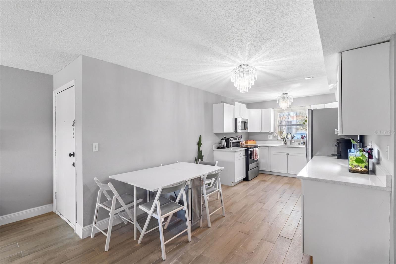7210 N MANHATTAN AVE #1813 — photo 9