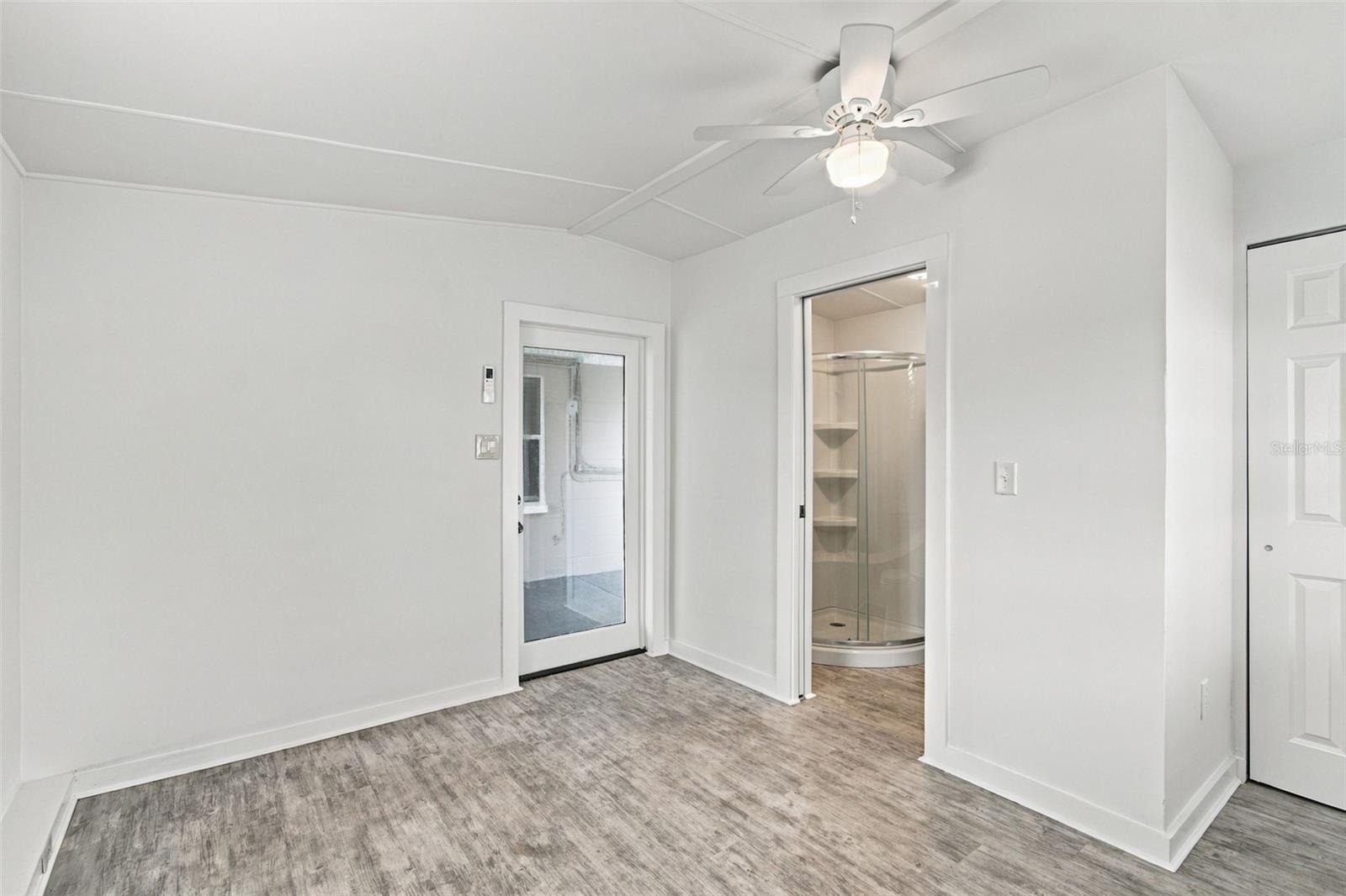 4107 W WYOMING AVE — photo 33