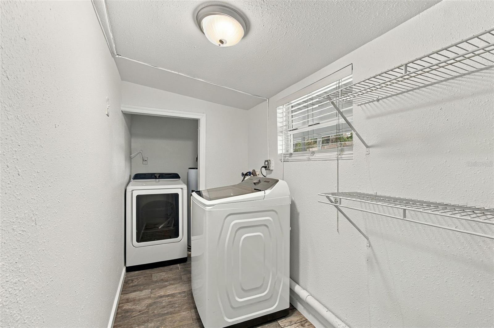 4107 W WYOMING AVE — photo 27
