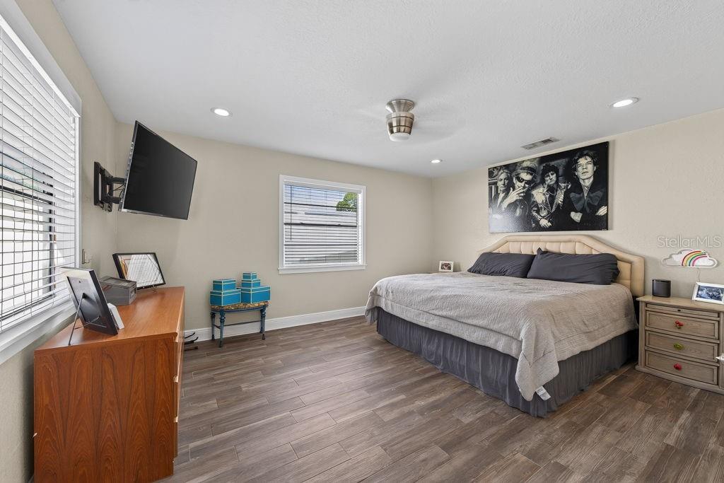 4710 W TRILBY AVE — photo 23