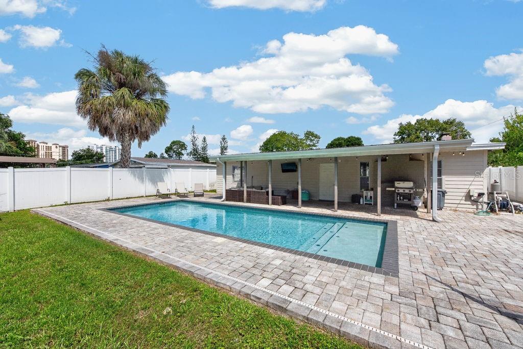 4710 W TRILBY AVE — photo 49