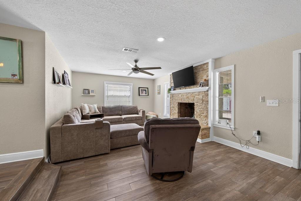 4710 W TRILBY AVE — photo 20