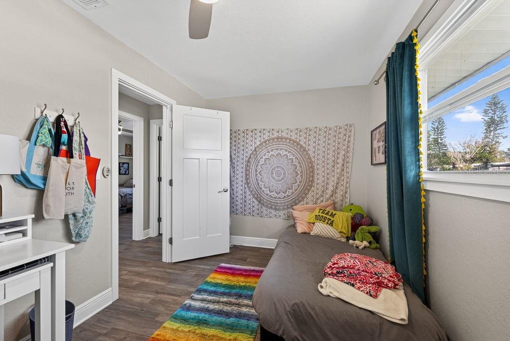 4710 W TRILBY AVE — photo 32