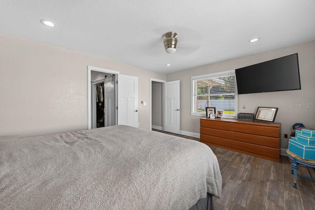 4710 W TRILBY AVE — photo 26