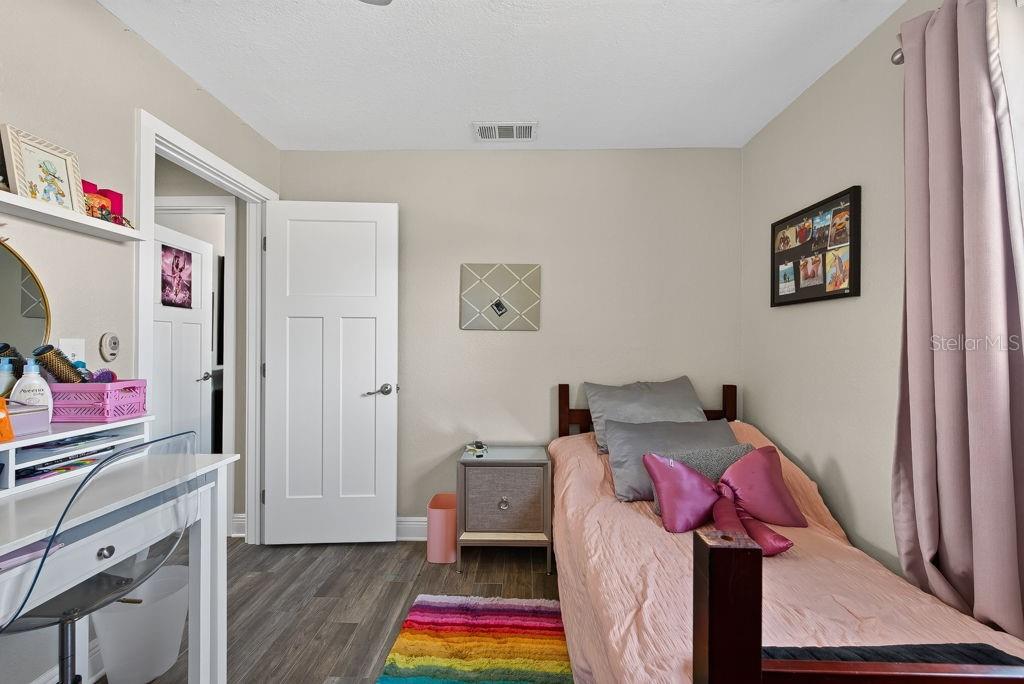 4710 W TRILBY AVE — photo 35