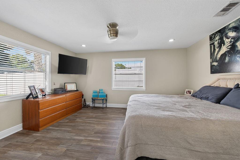 4710 W TRILBY AVE — photo 24