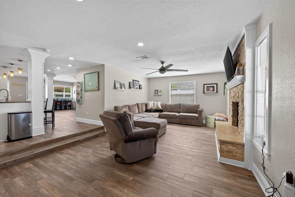 4710 W TRILBY AVE — photo 21
