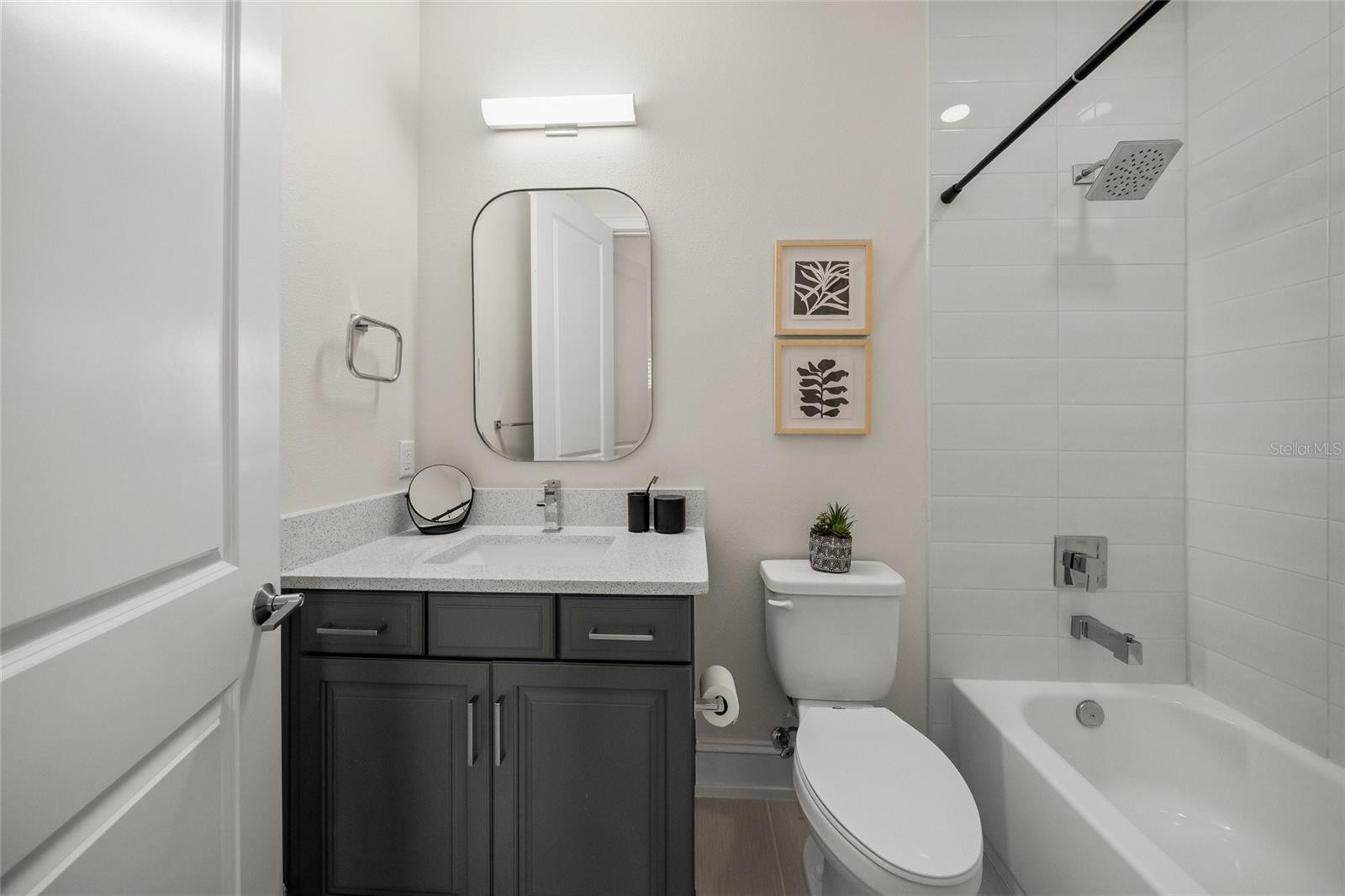 11504 APPLE TREE CIR — photo 46