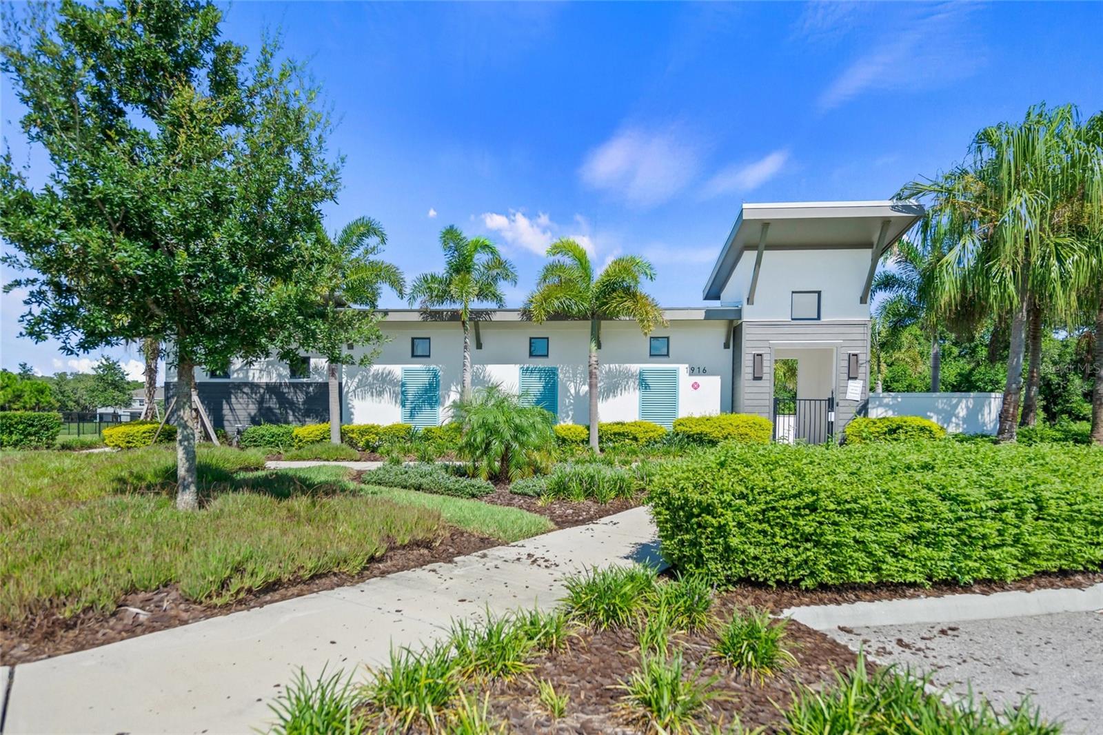 11504 APPLE TREE CIR — photo 64