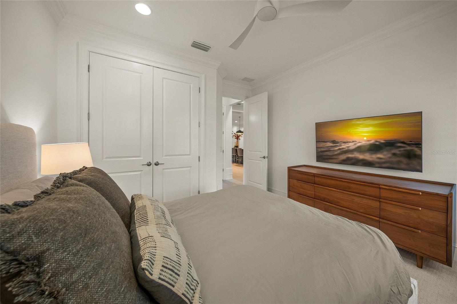 11504 APPLE TREE CIR — photo 38