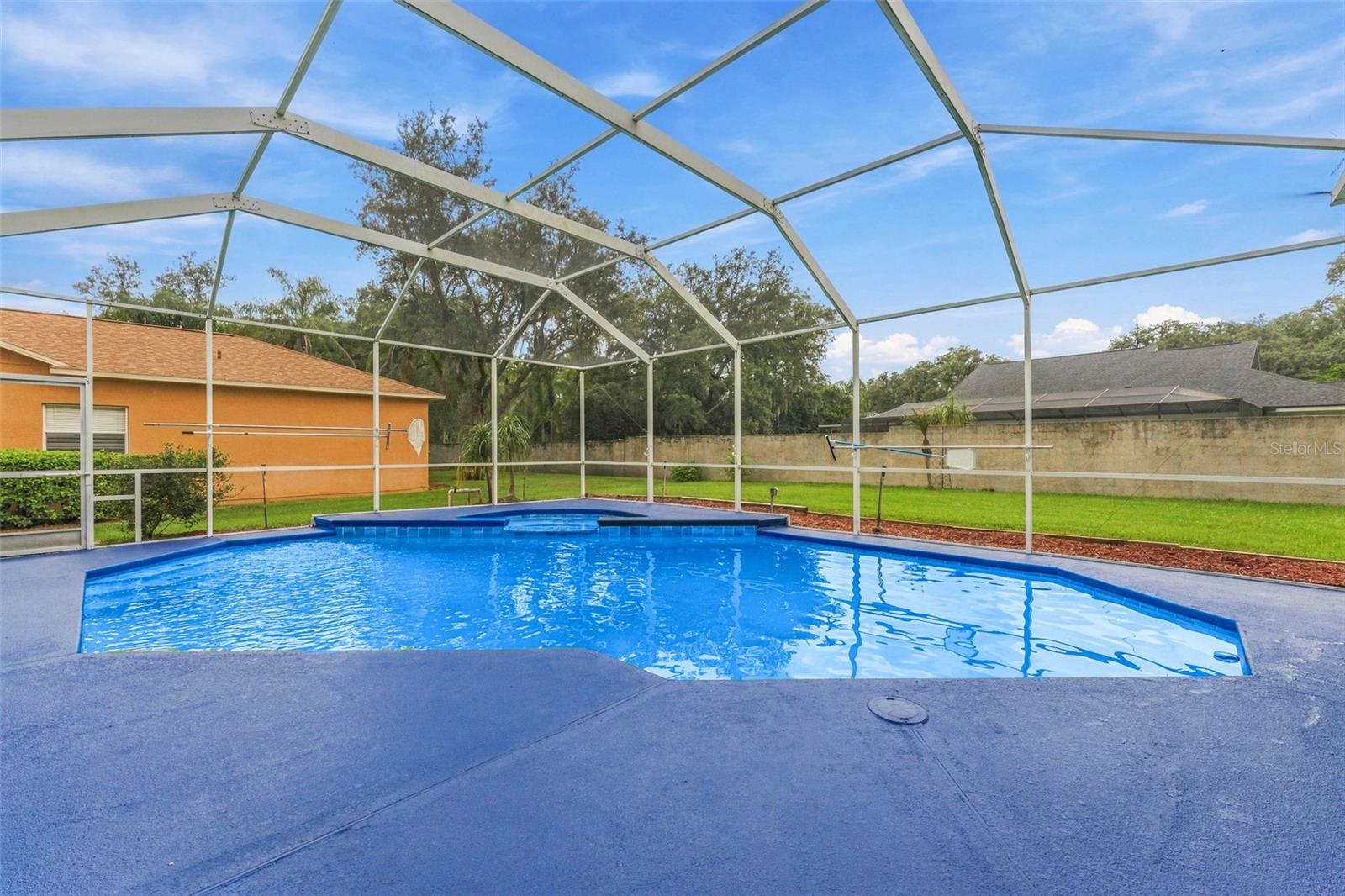 2561 REGAL RIVER RD — photo 46