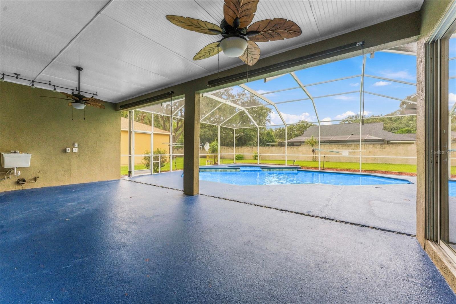 2561 REGAL RIVER RD — photo 43