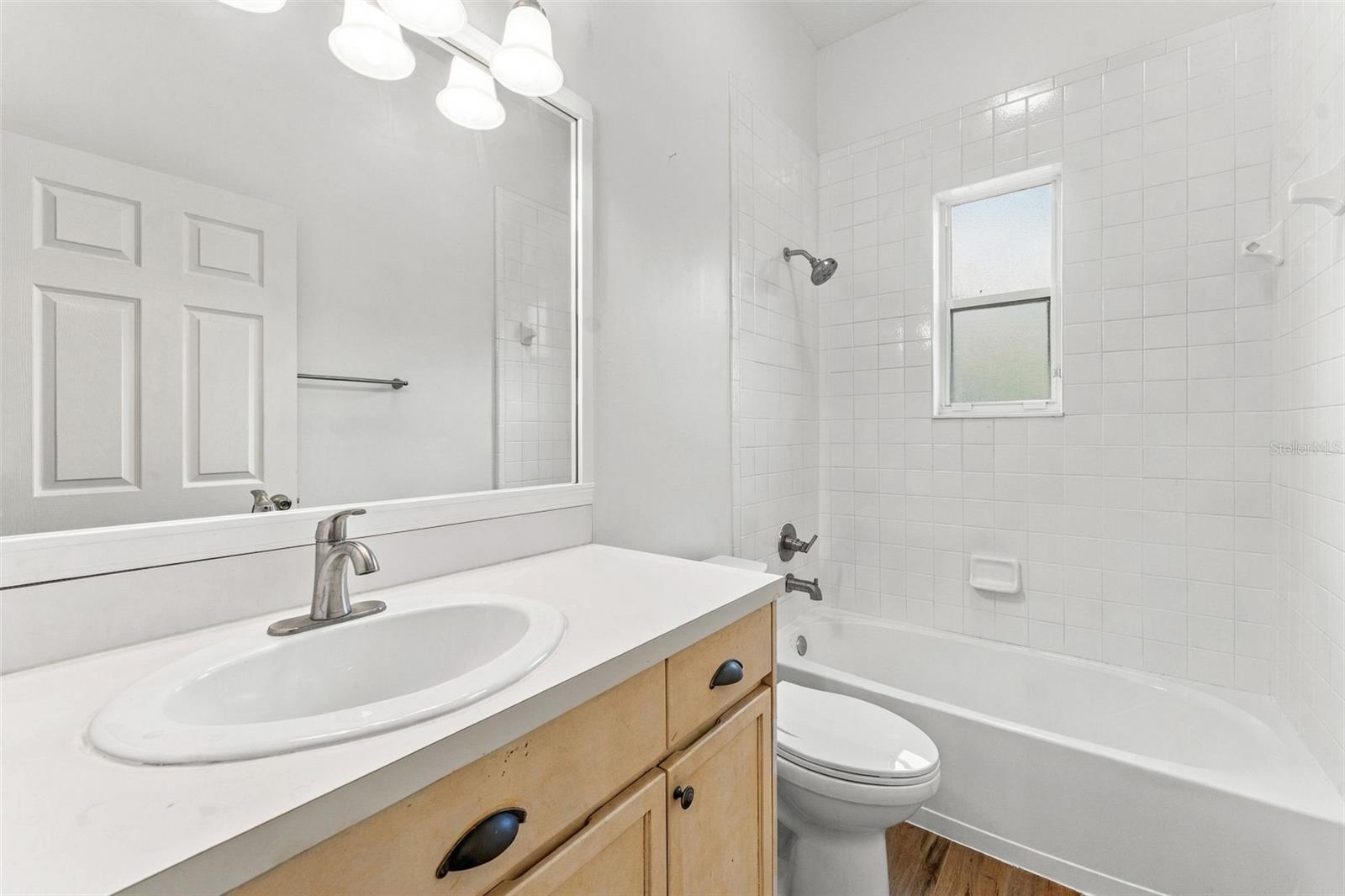 2561 REGAL RIVER RD — photo 40