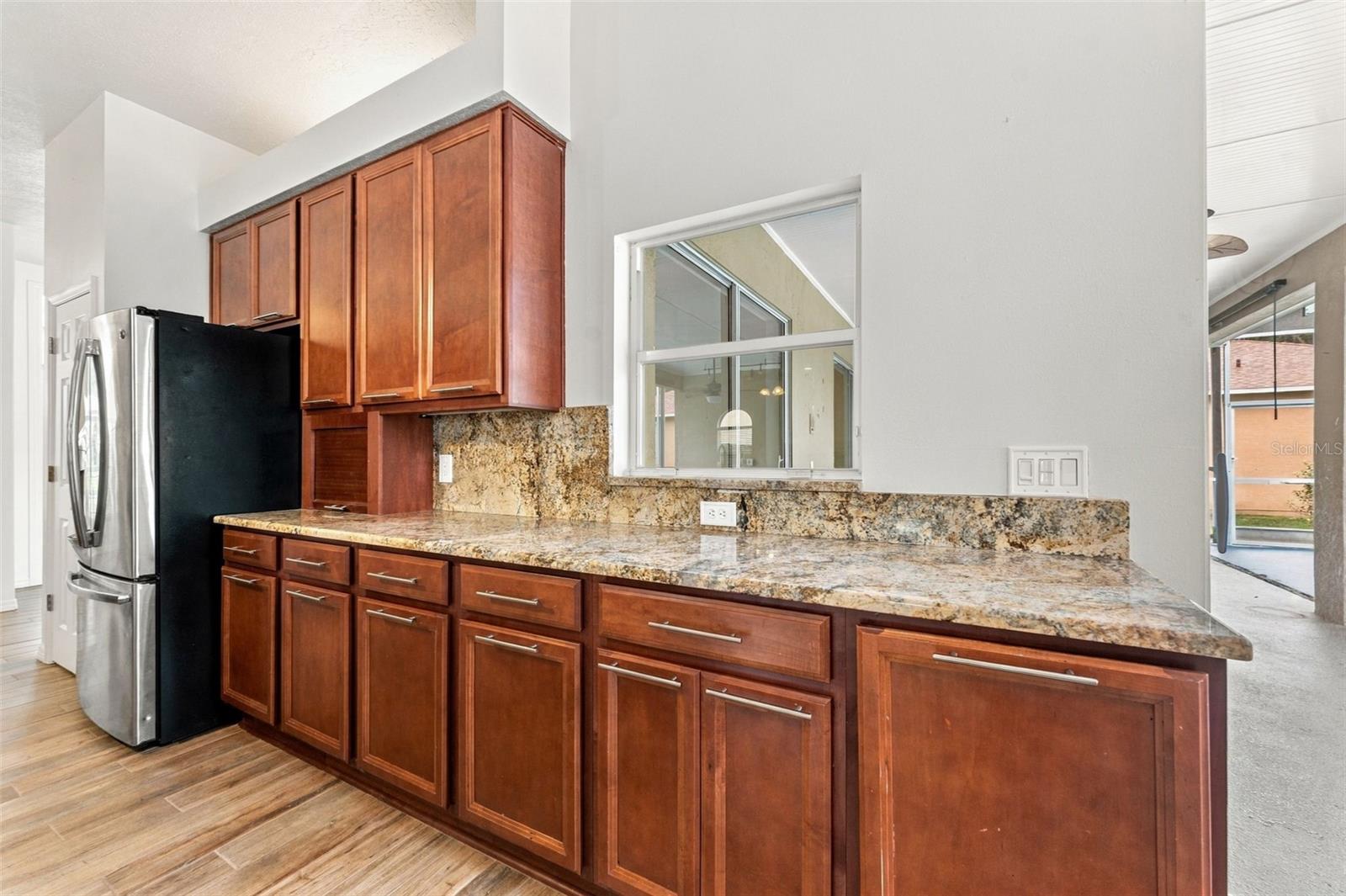 2561 REGAL RIVER RD — photo 15