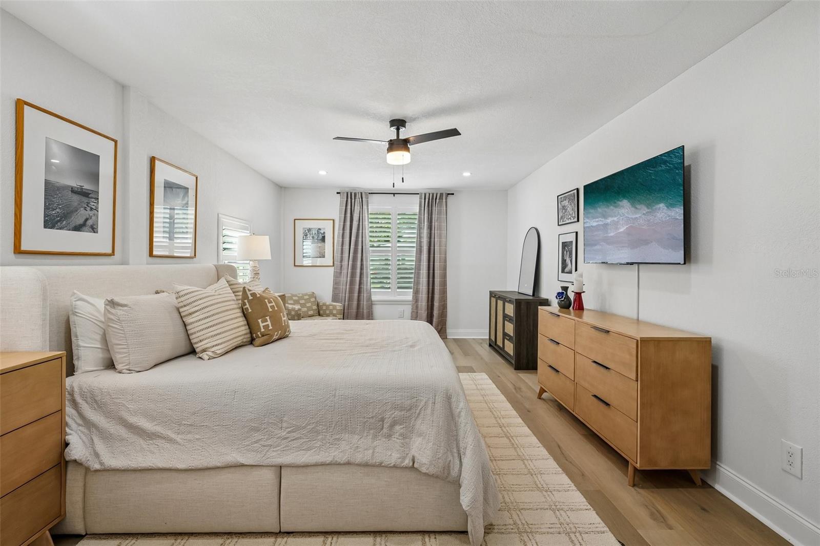 9001 BAY ST NE — photo 30