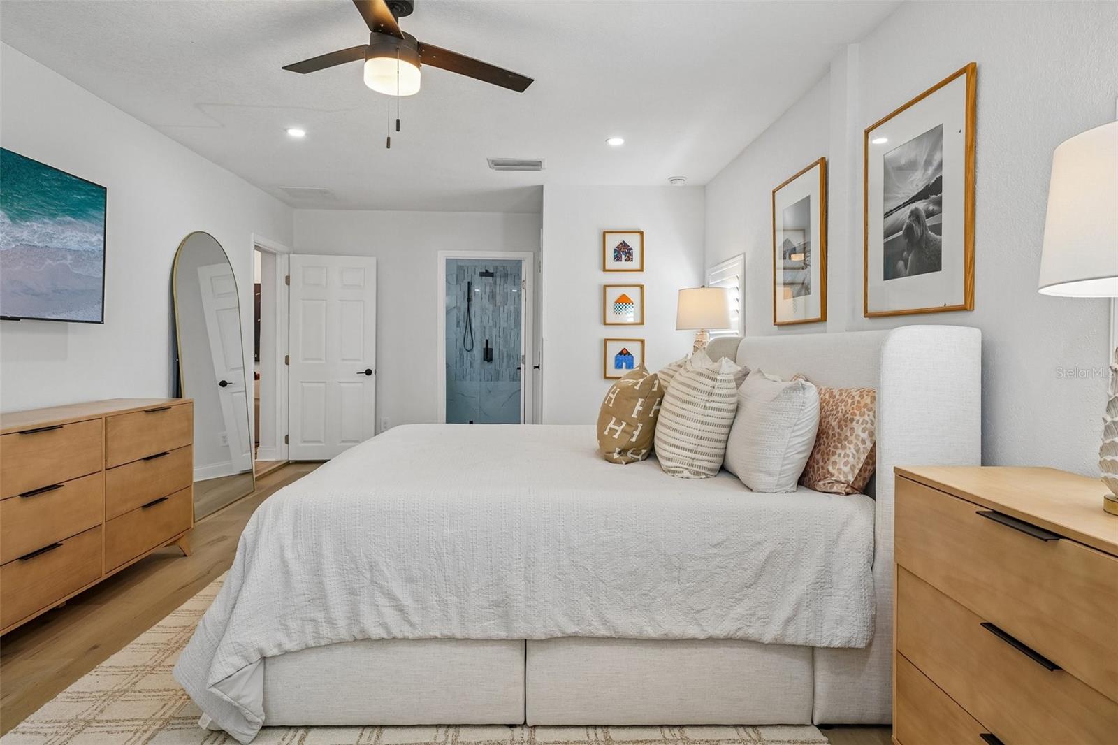 9001 BAY ST NE — photo 32