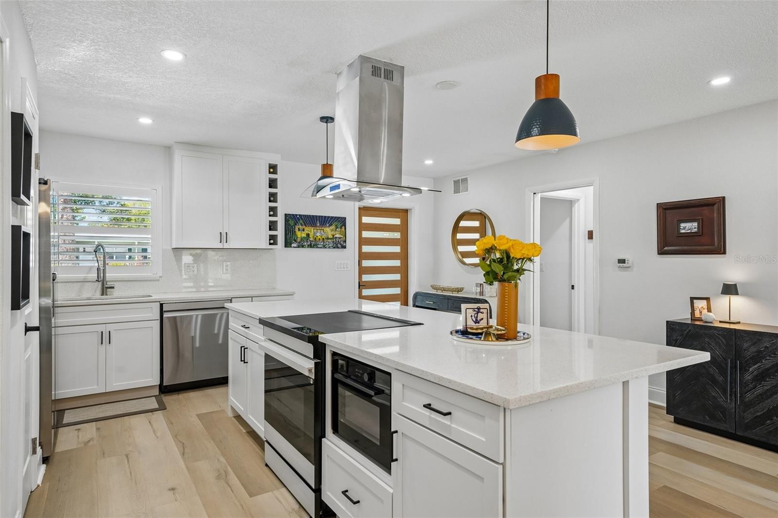 9001 BAY ST NE — photo 11