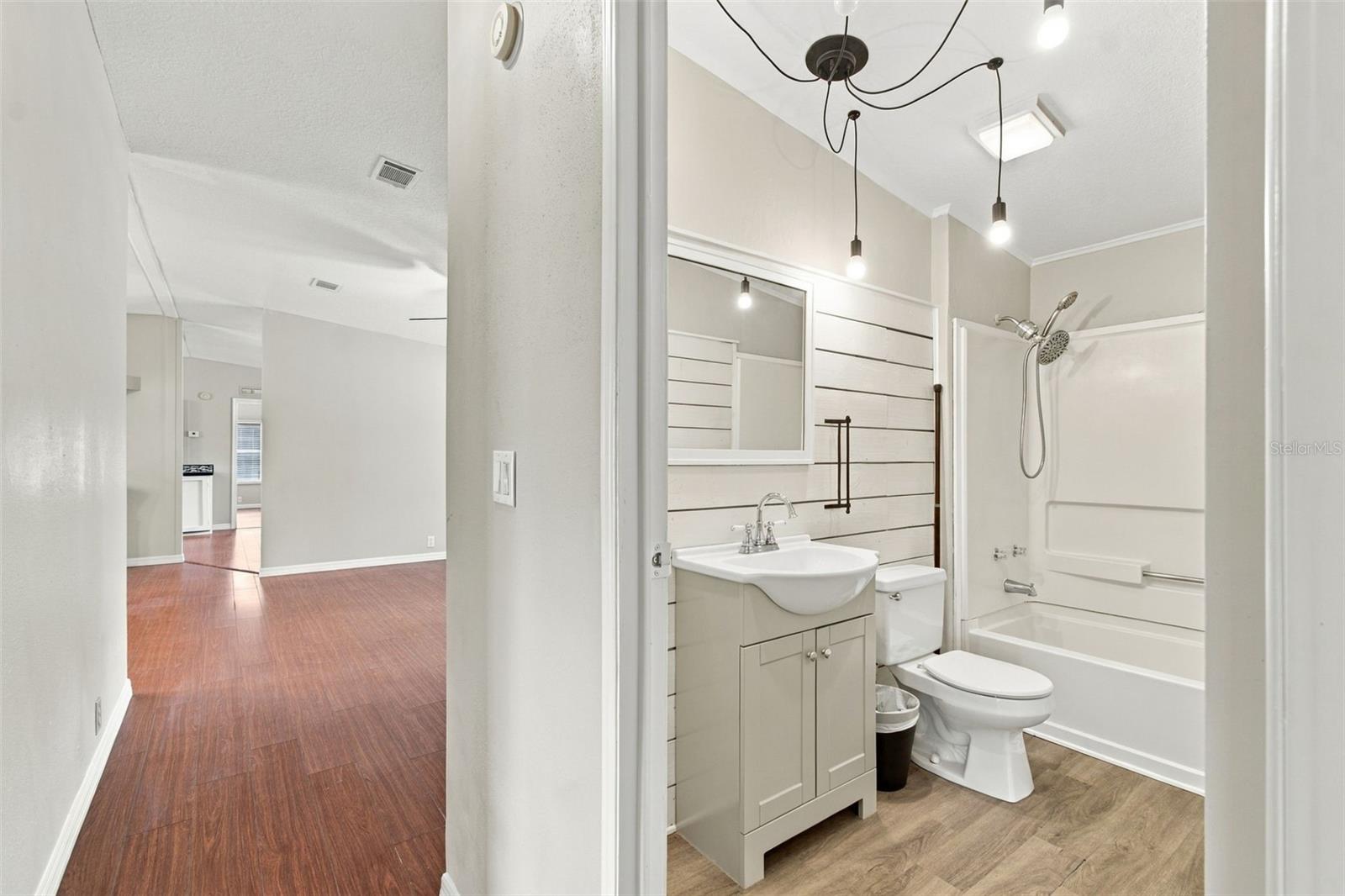 6814 FOUNDERS ST — photo 34