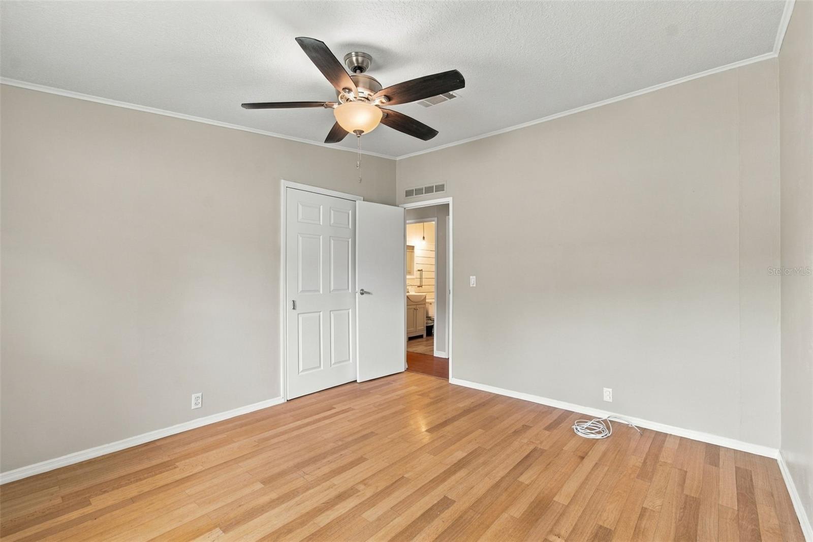 6814 FOUNDERS ST — photo 44