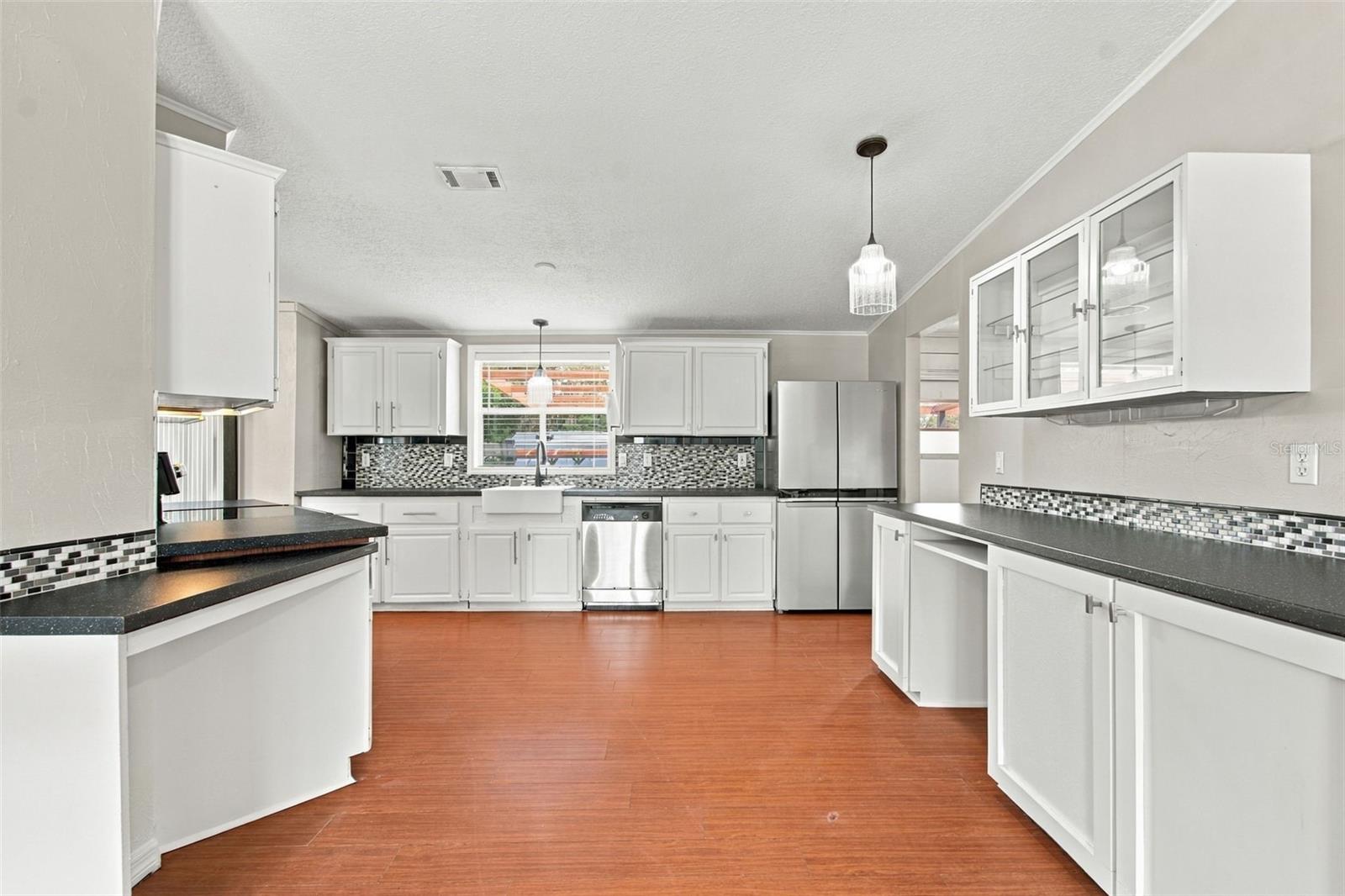 6814 FOUNDERS ST — photo 22