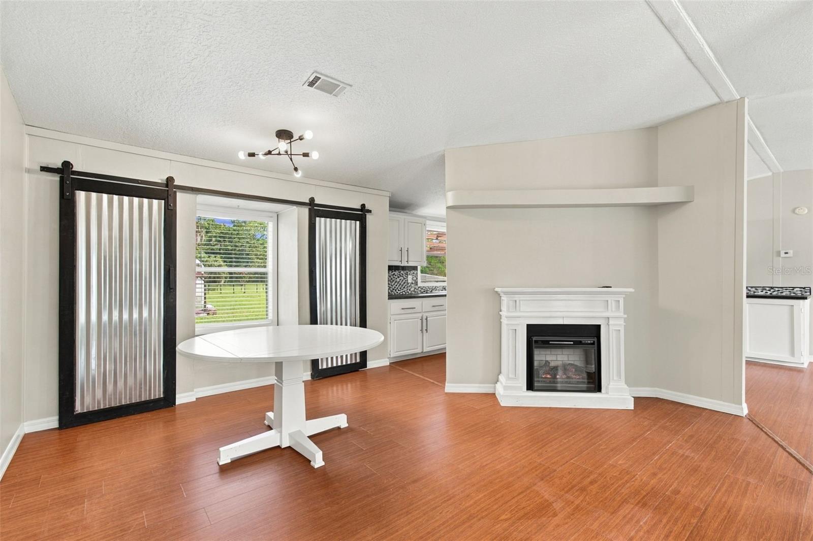 6814 FOUNDERS ST — photo 12