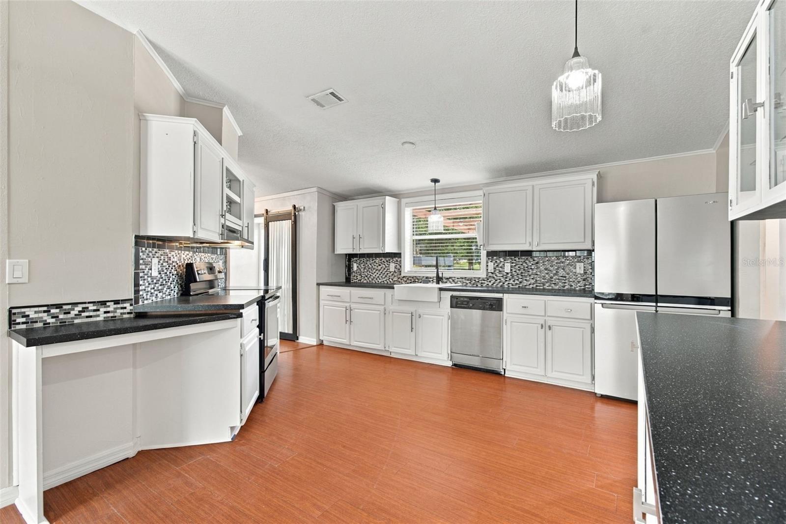 6814 FOUNDERS ST — photo 23