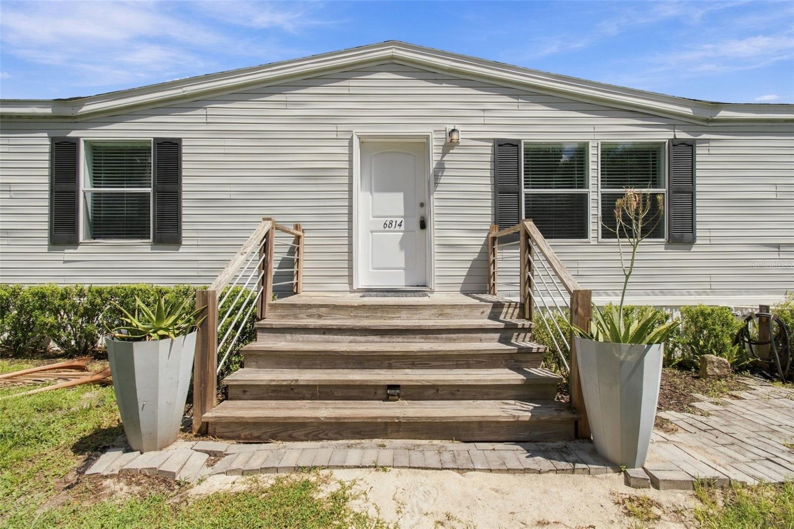 6814 FOUNDERS ST — photo 2