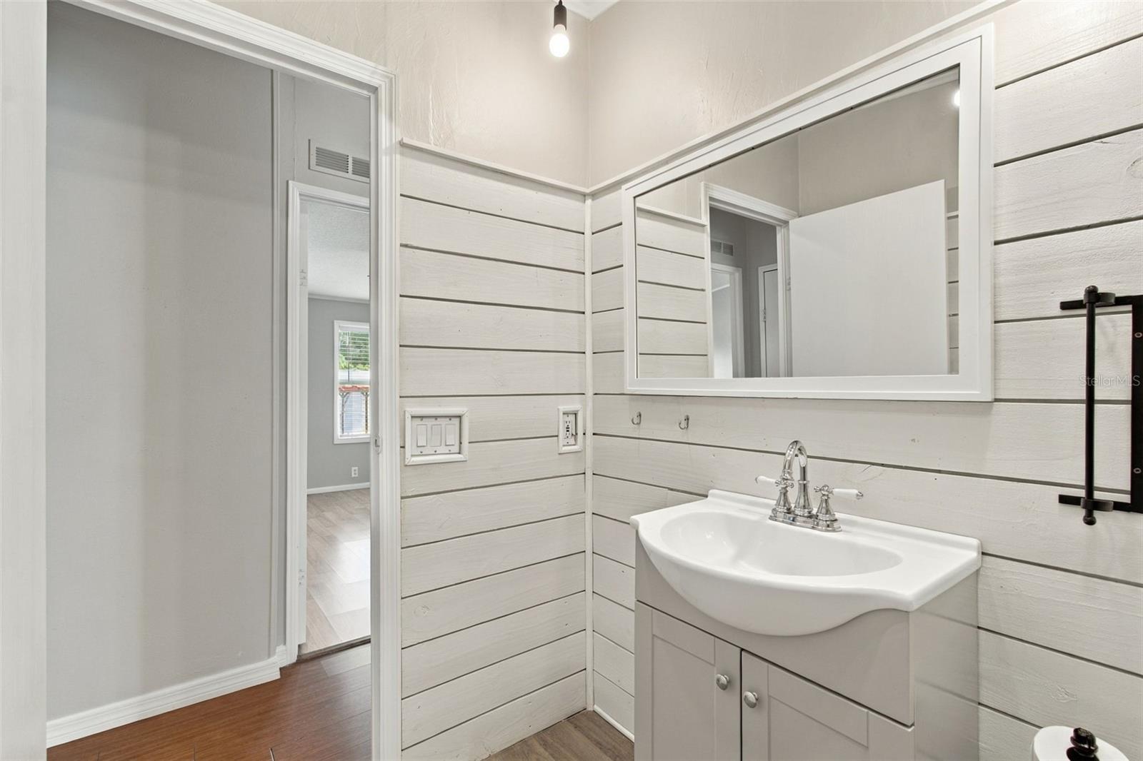 6814 FOUNDERS ST — photo 41