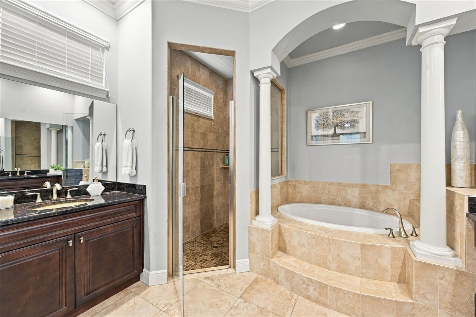 510 CREEKSIDE CT — photo 22