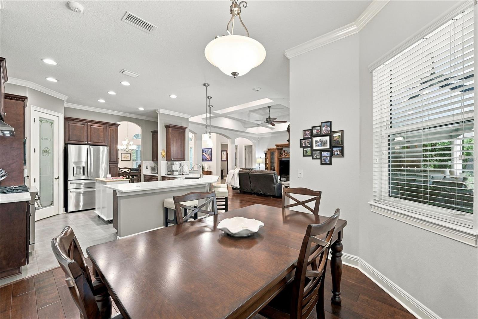 510 CREEKSIDE CT — photo 15