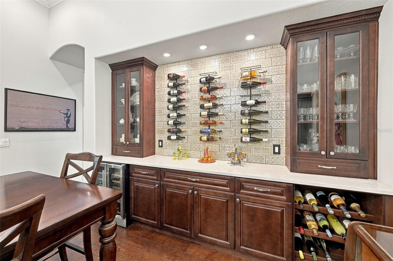 510 CREEKSIDE CT — photo 6
