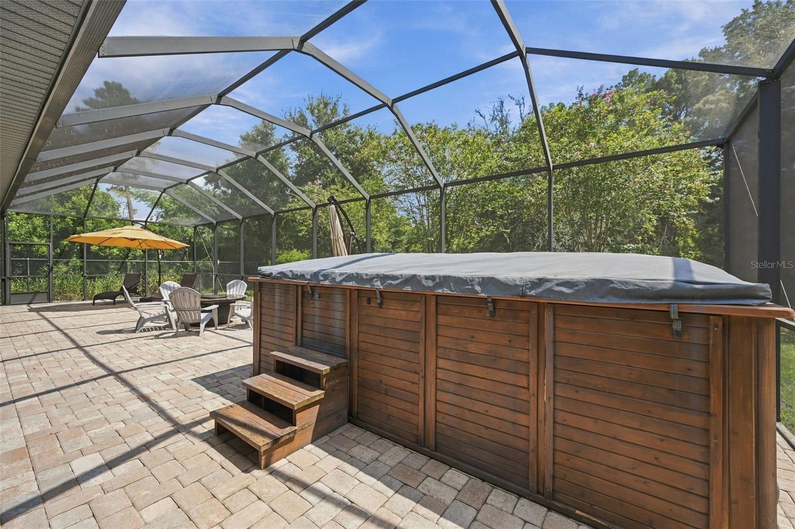 510 CREEKSIDE CT — photo 40