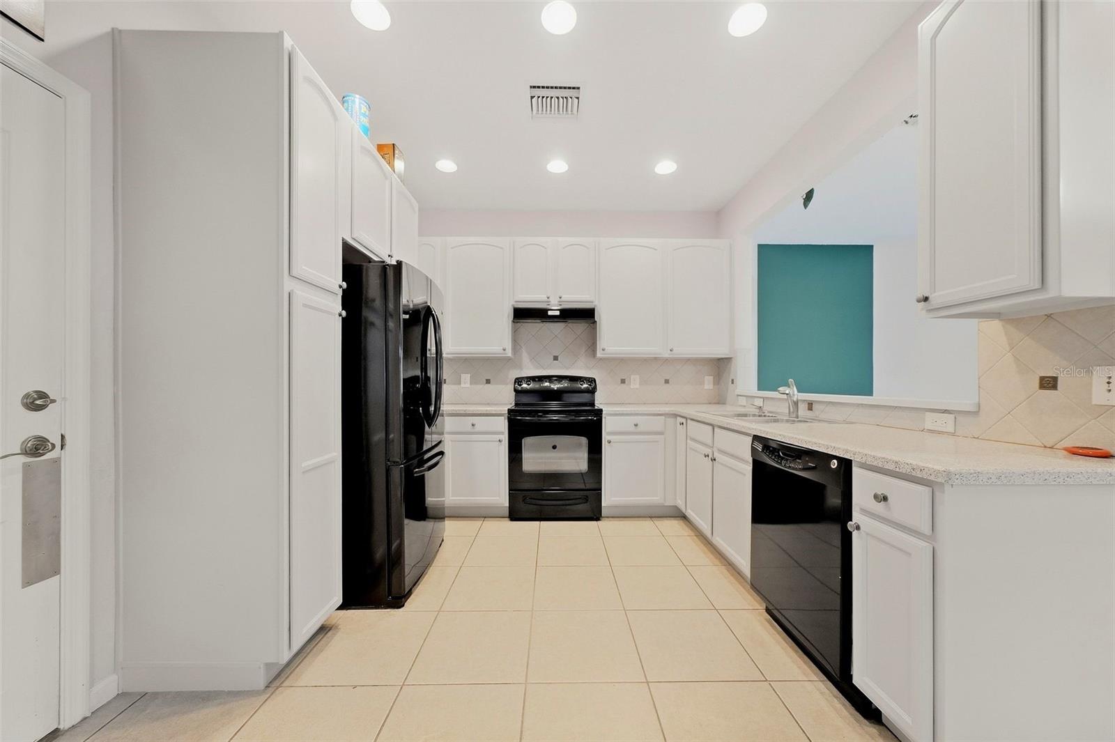 10647 WHITTINGTON CT — photo 15