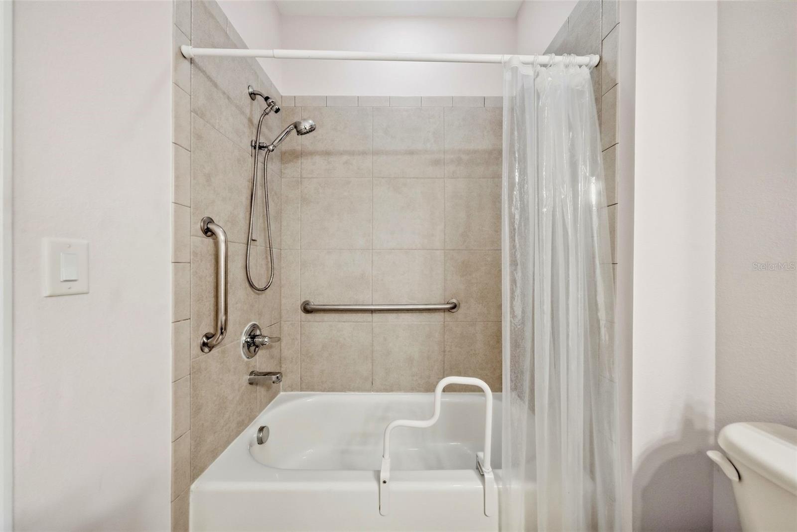 10647 WHITTINGTON CT — photo 37