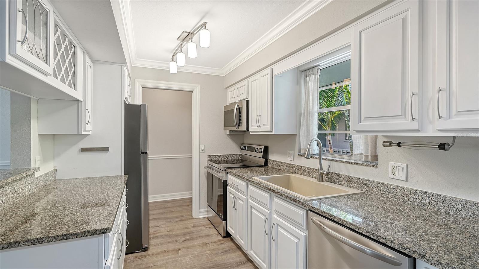 3360 S OSPREY AVE #209B — photo 8