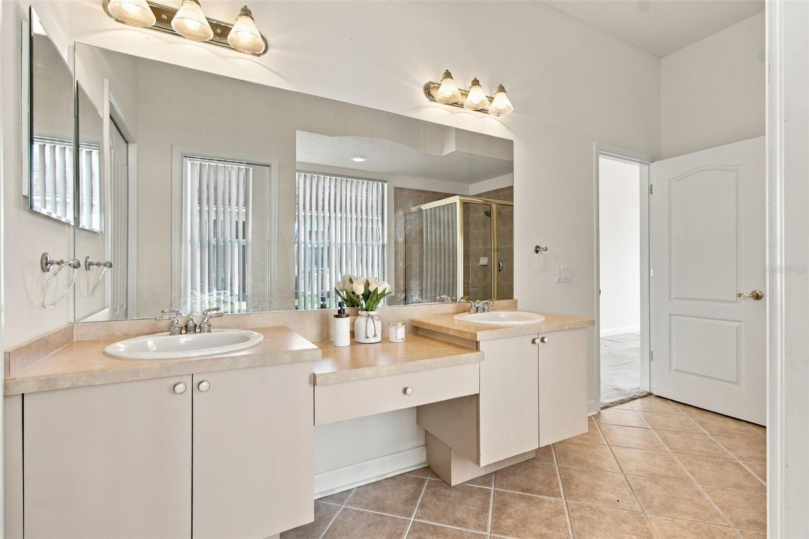 1301 FOX CHAPEL DR — photo 33