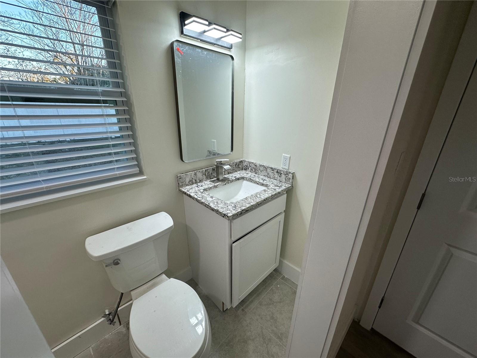 3111 W SPRUCE ST — photo 34