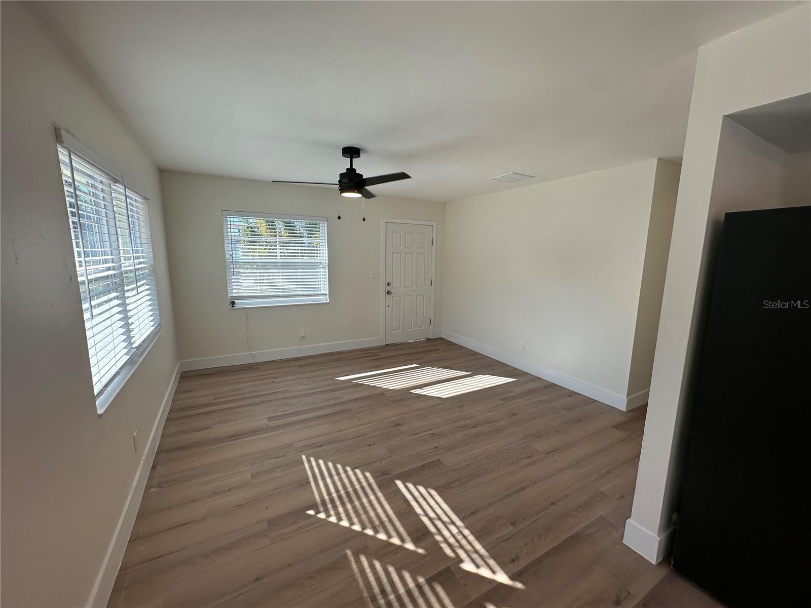 3111 W SPRUCE ST — photo 25