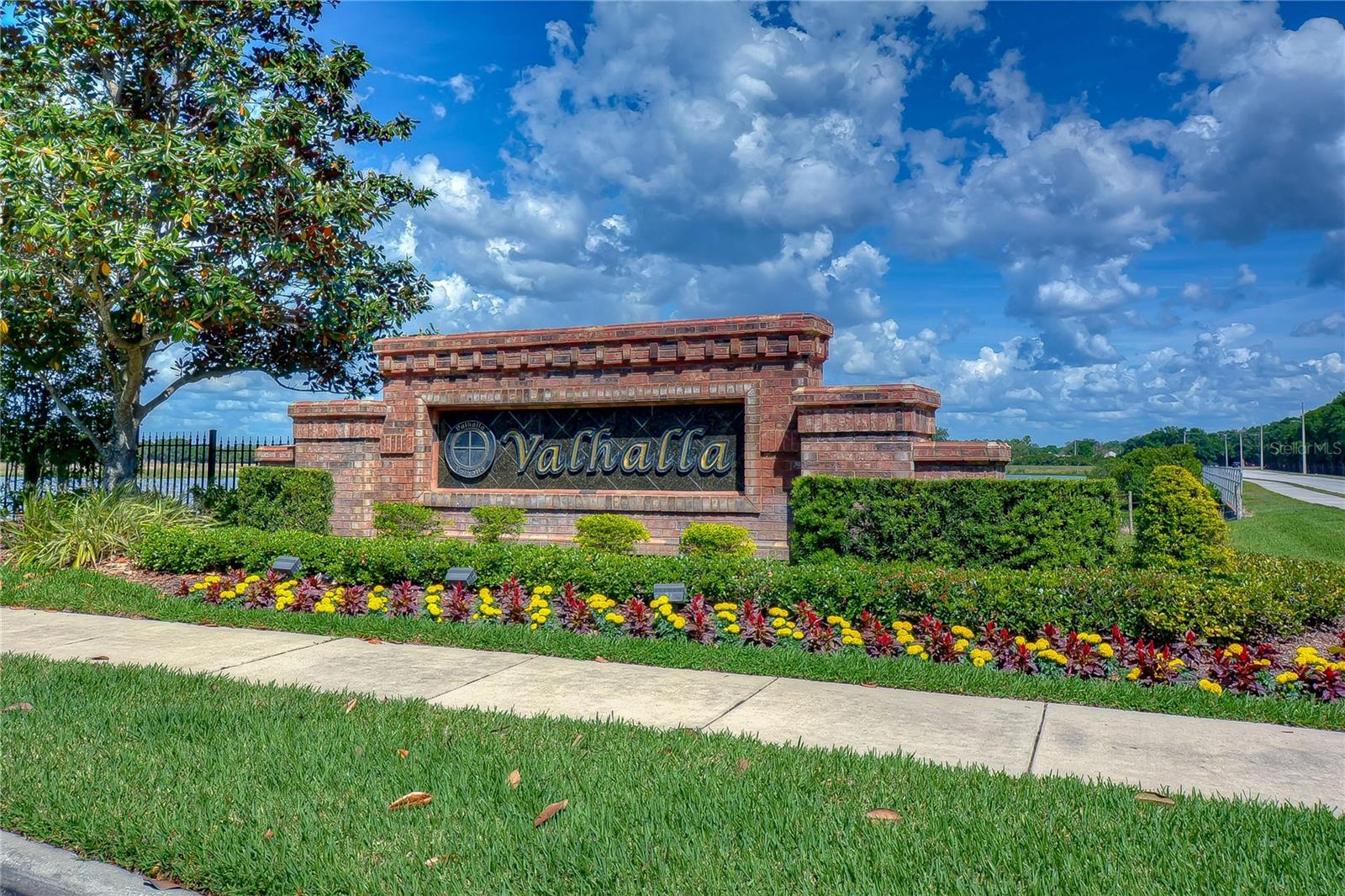 4826 BARNSTEAD DR — photo 49