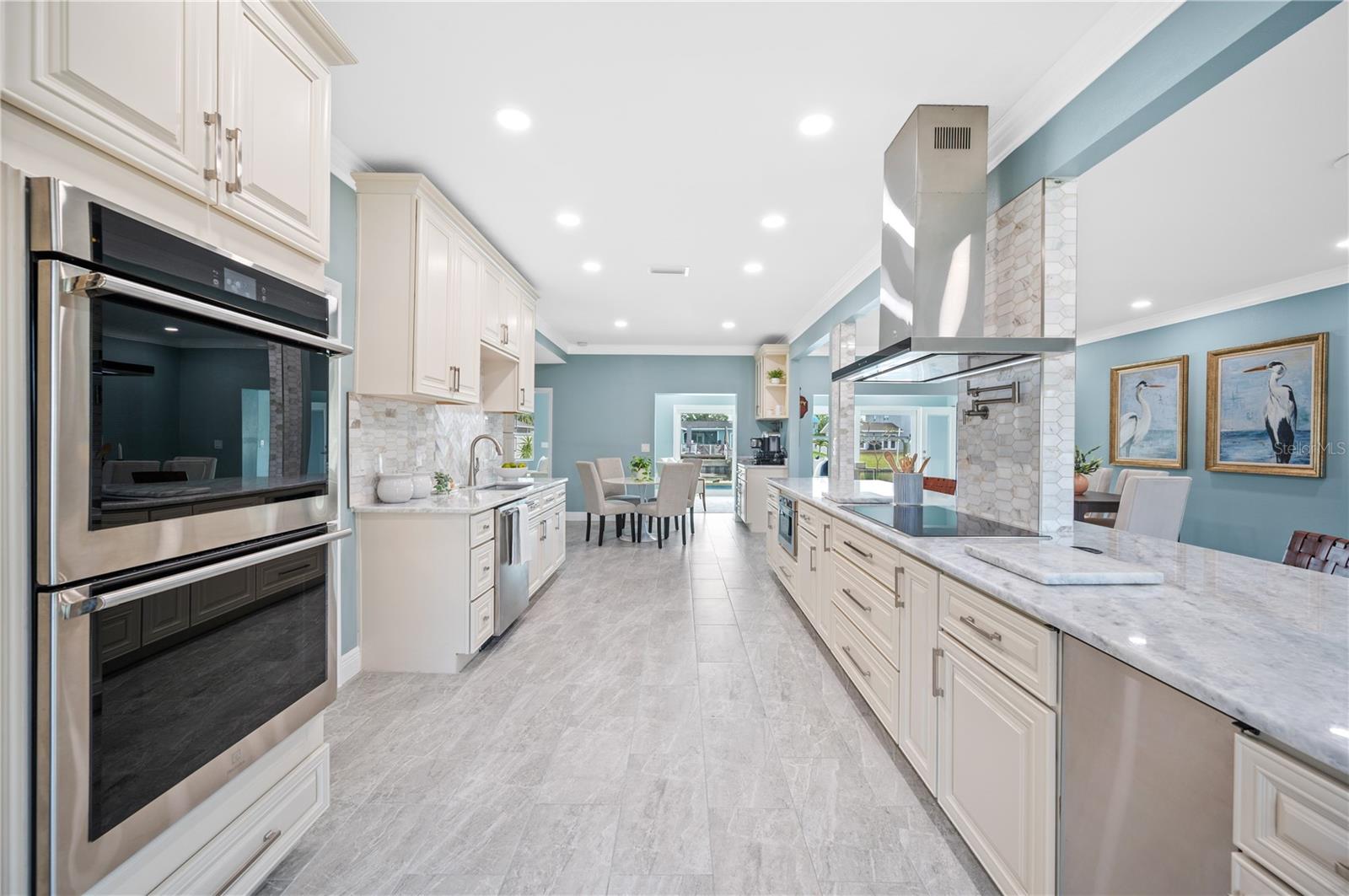 8704 BAY CREST LN — photo 16