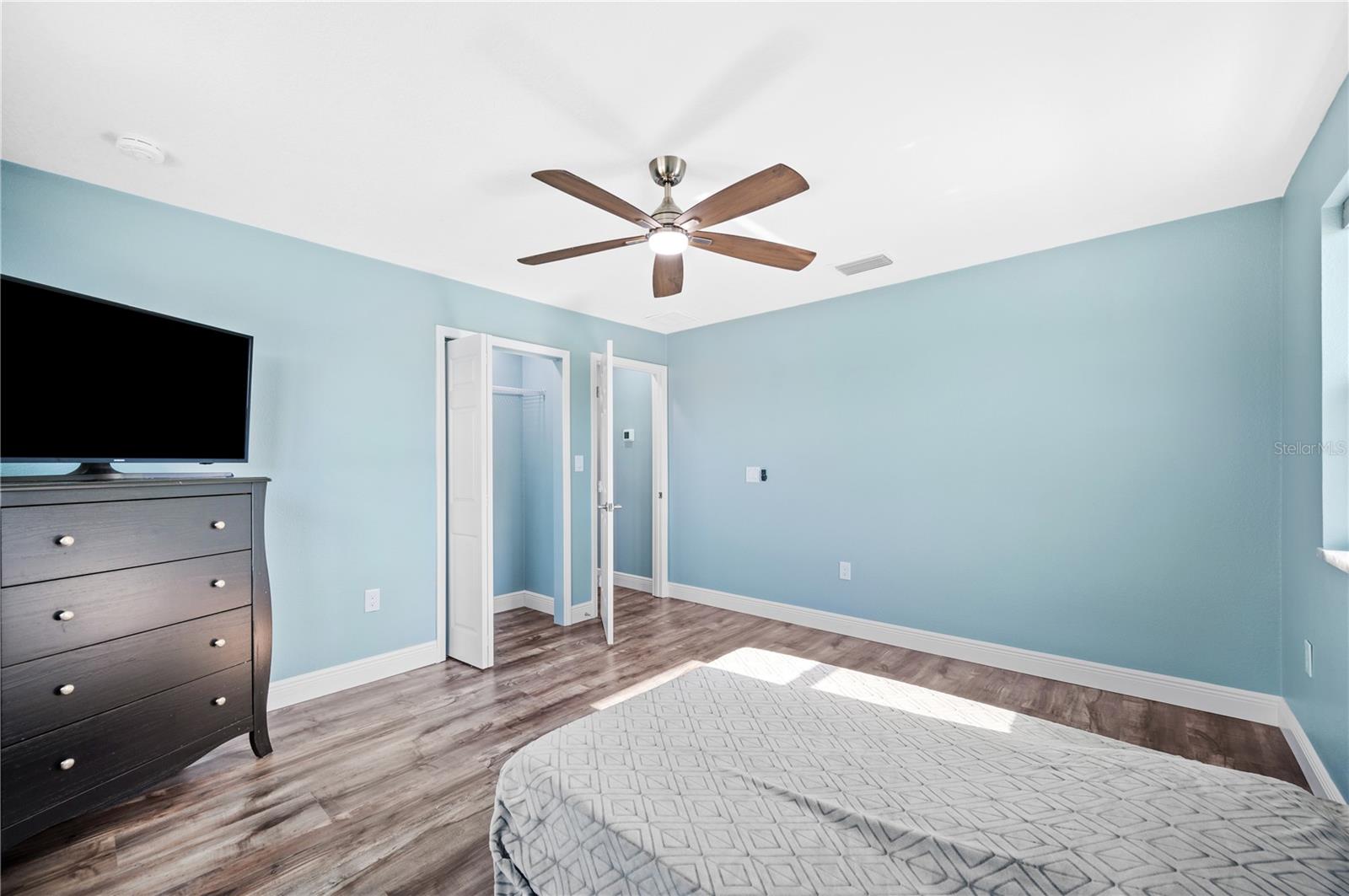 8704 BAY CREST LN — photo 47