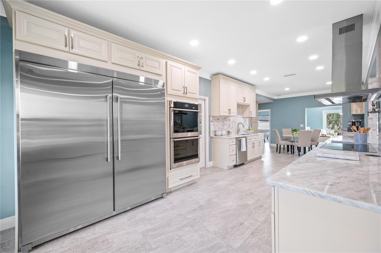 8704 BAY CREST LN — photo 15