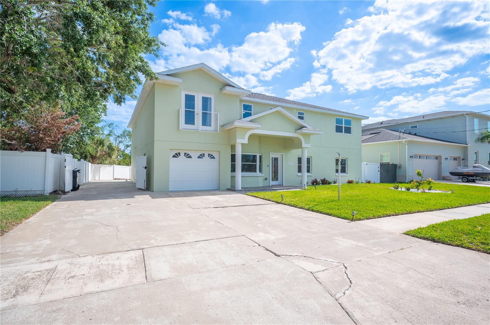8704 BAY CREST LN — photo 3