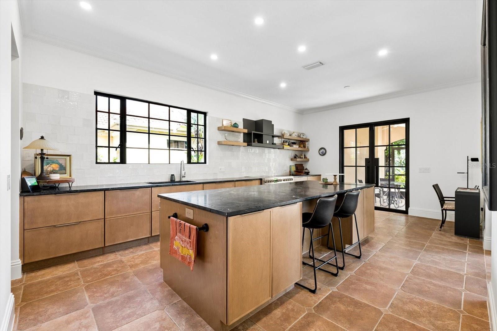7047 VILAMOURA PL — photo 13