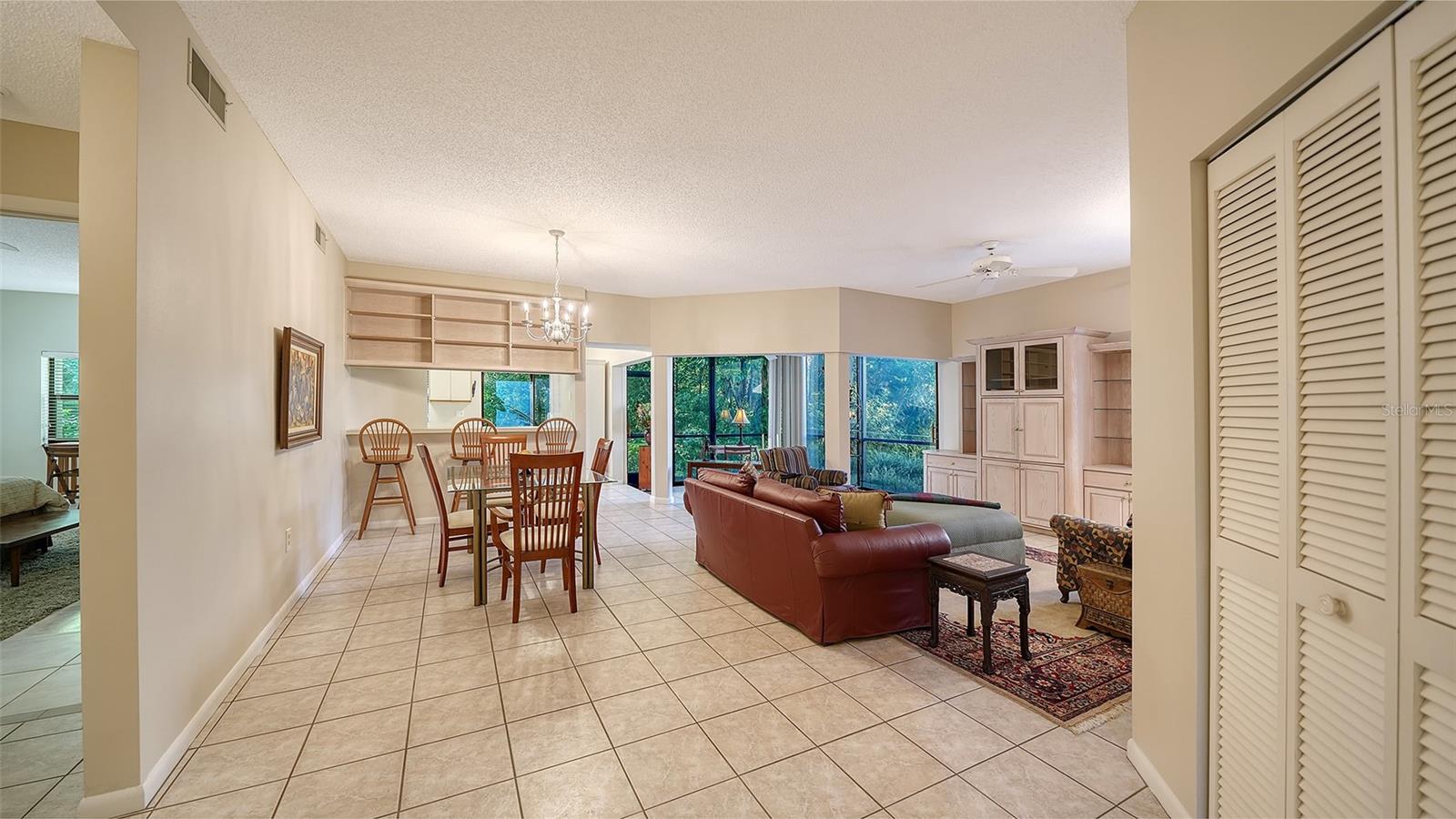 1638 STARLING DR #105 — photo 8