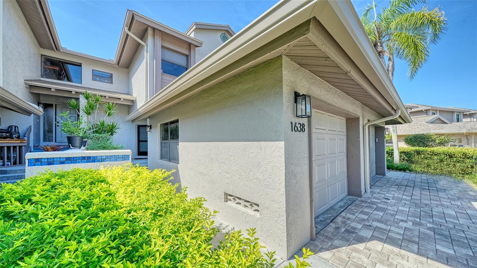1638 STARLING DR #105 — photo 4