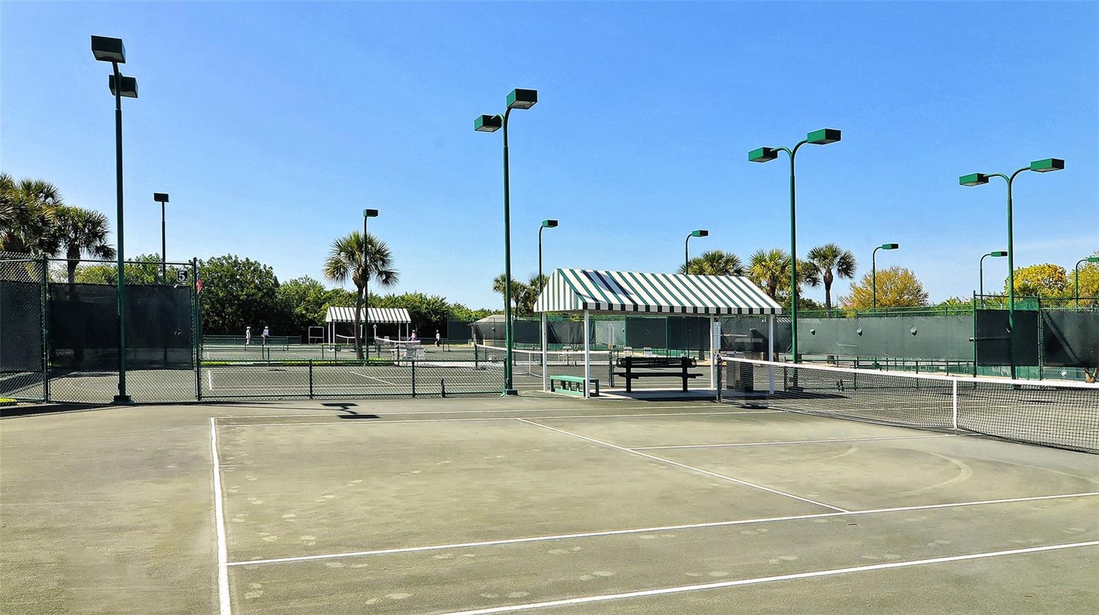 1638 STARLING DR #105 — photo 65